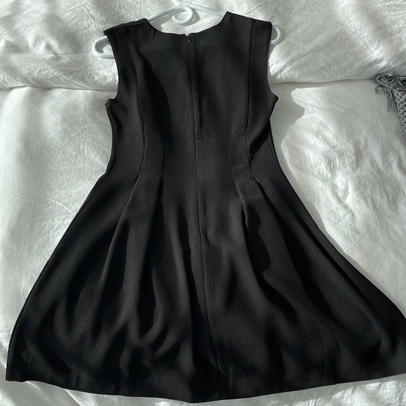 Dynamite: Black Dress - Picture 2 of 3